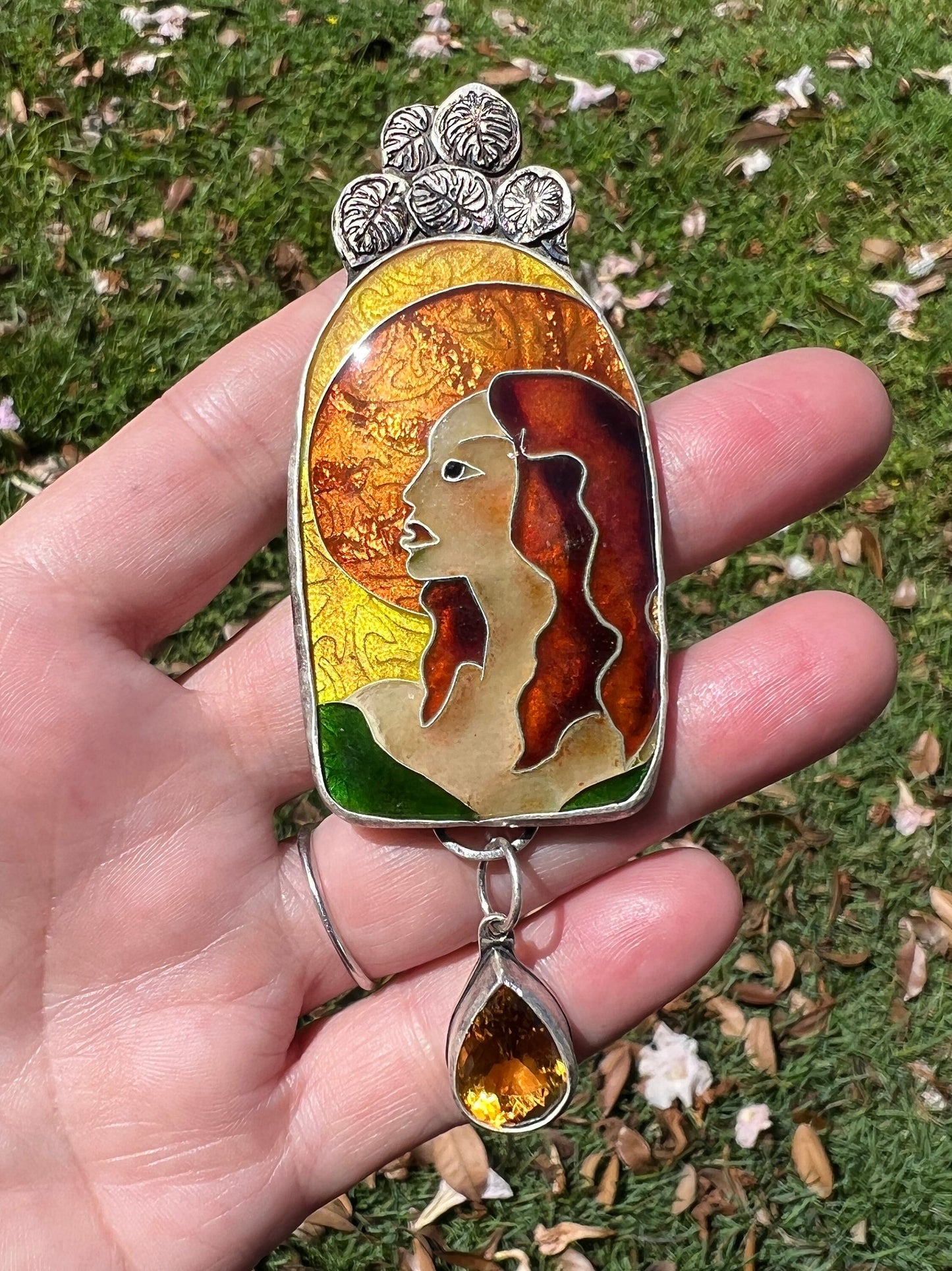 Aphrodite pendant