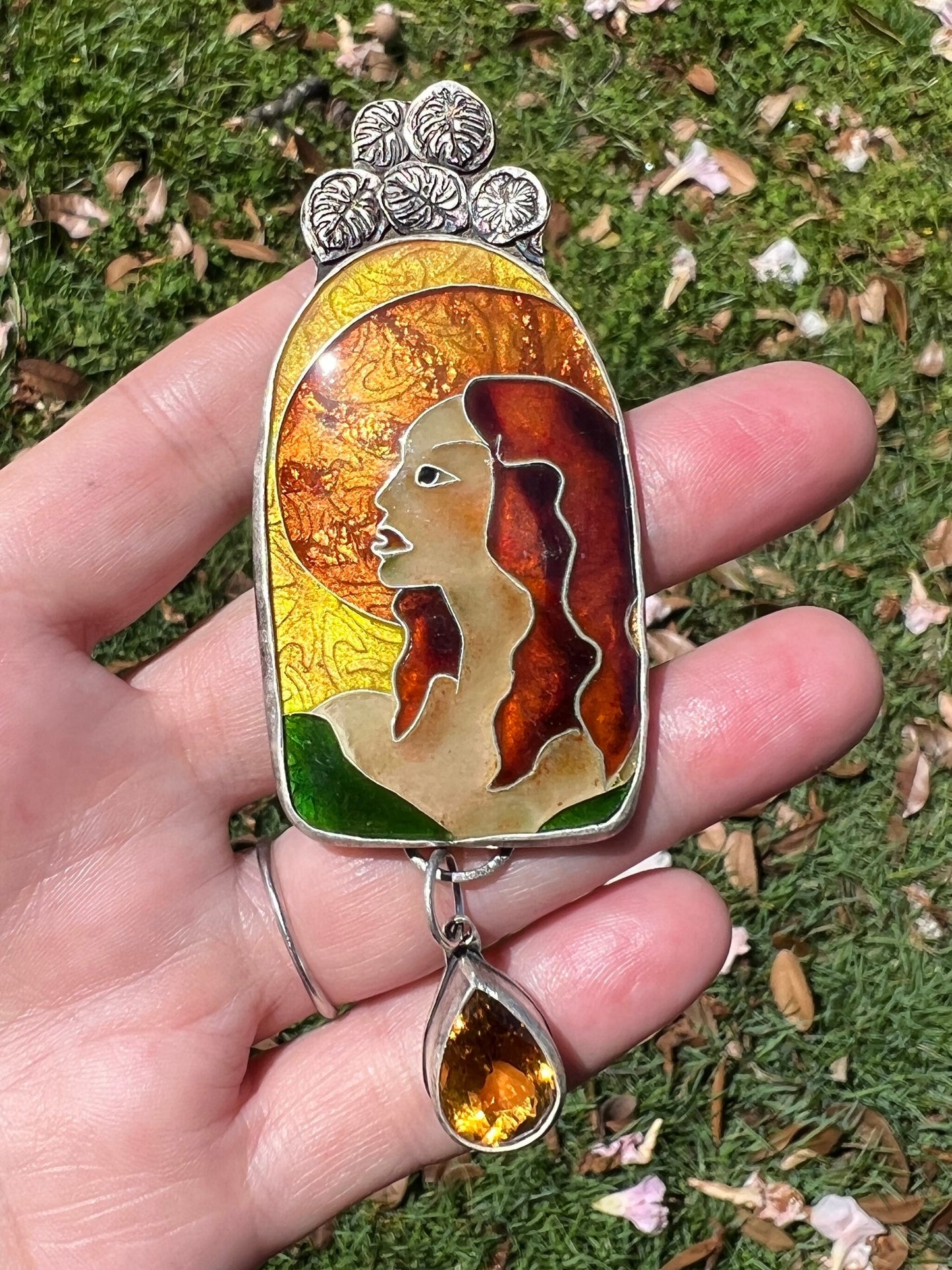 Aphrodite pendant